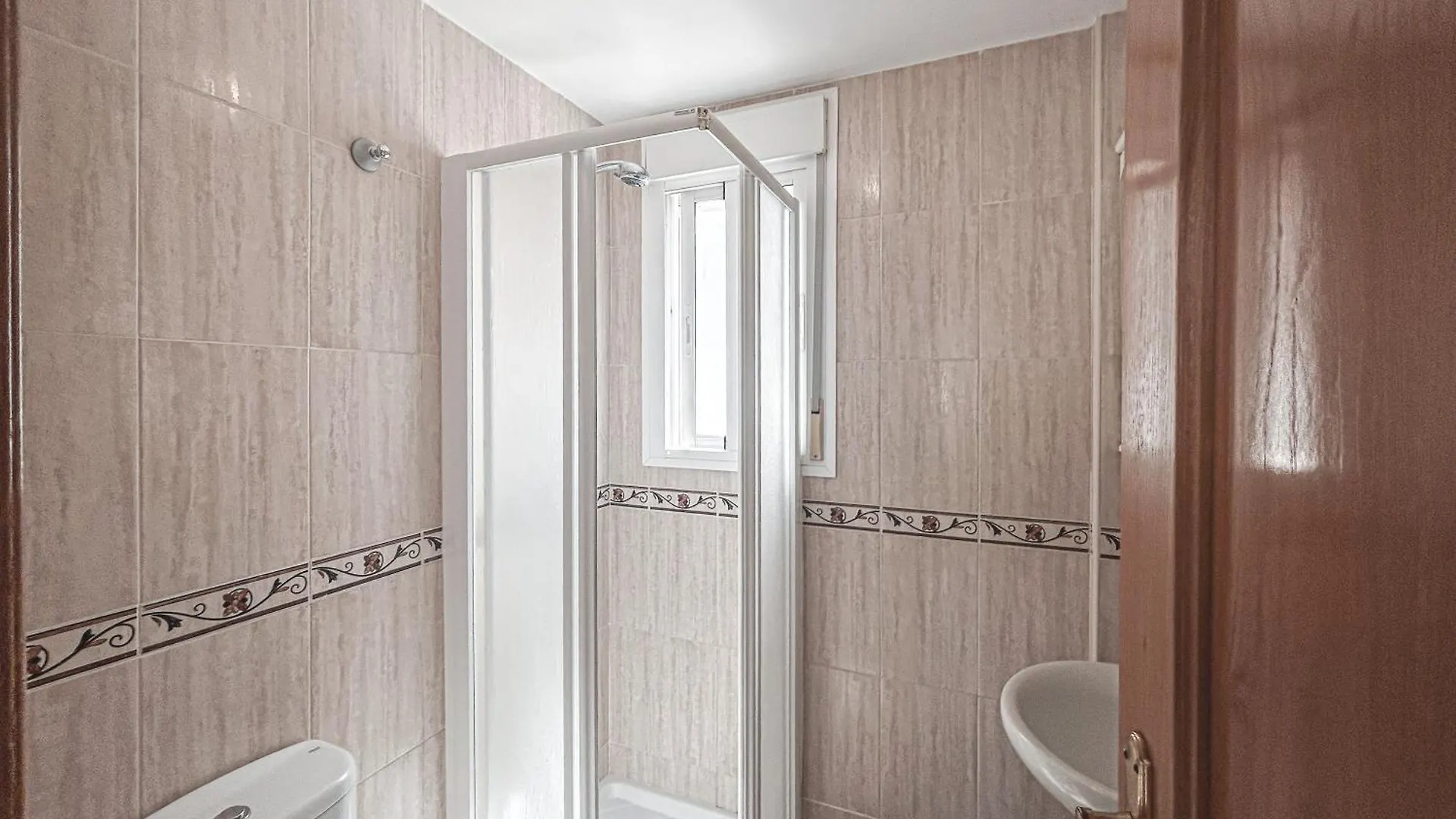 Spacious Penthouse With Balcony Benahavís