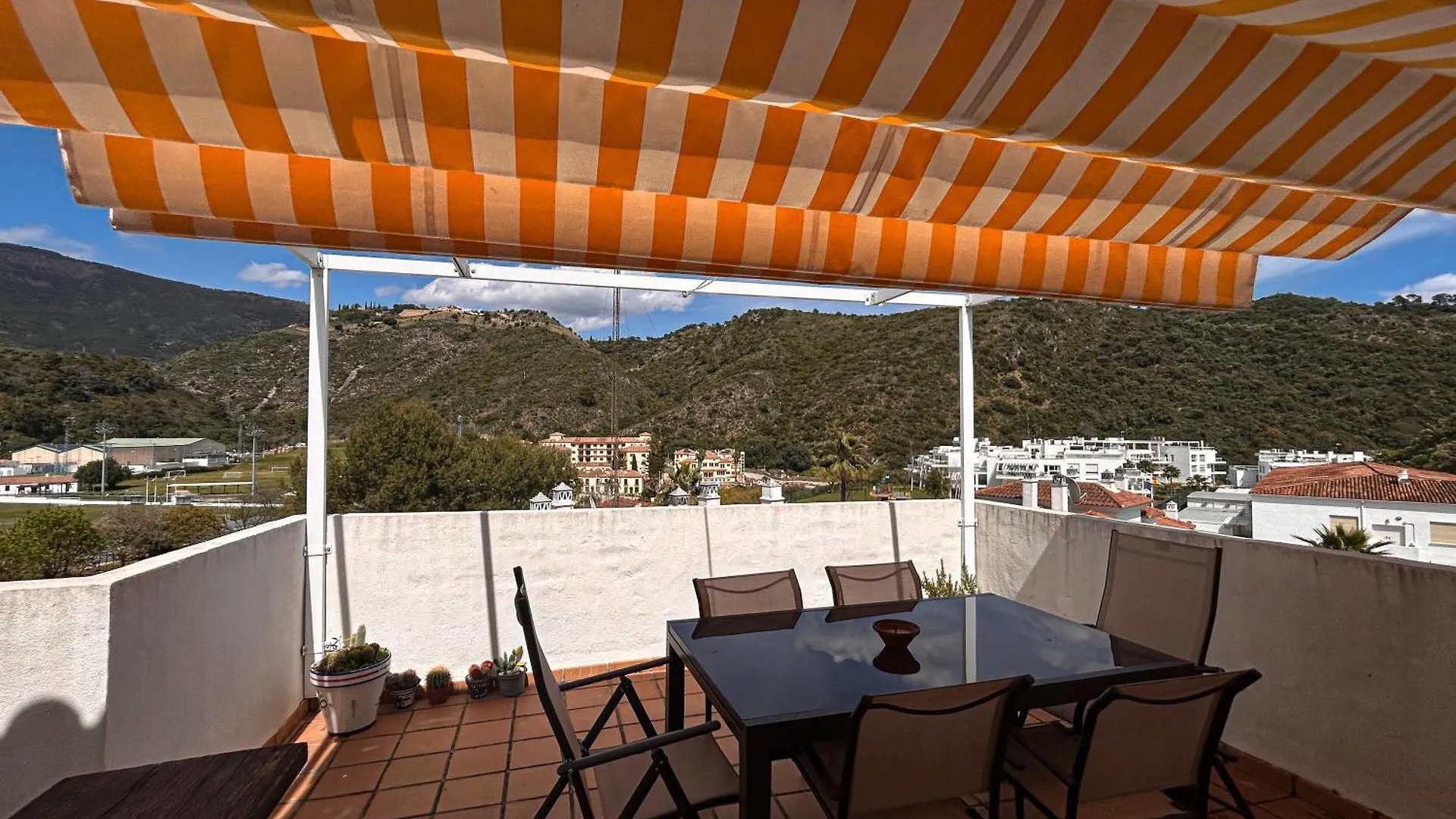 Apartmán Spacious Penthouse With Balcony Benahavís Španělsko