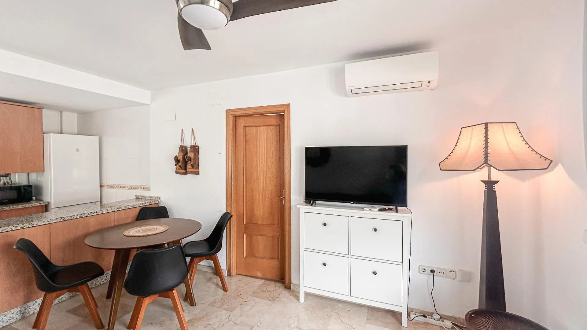 Spacious Penthouse With Balcony Benahavís
